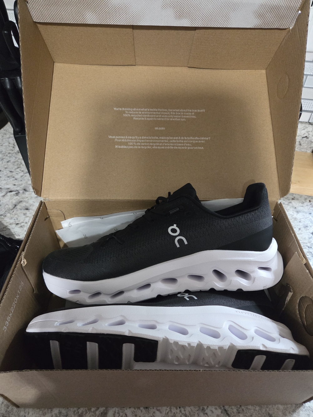 On Cloudtilt Sneakers Box Label — Black & White